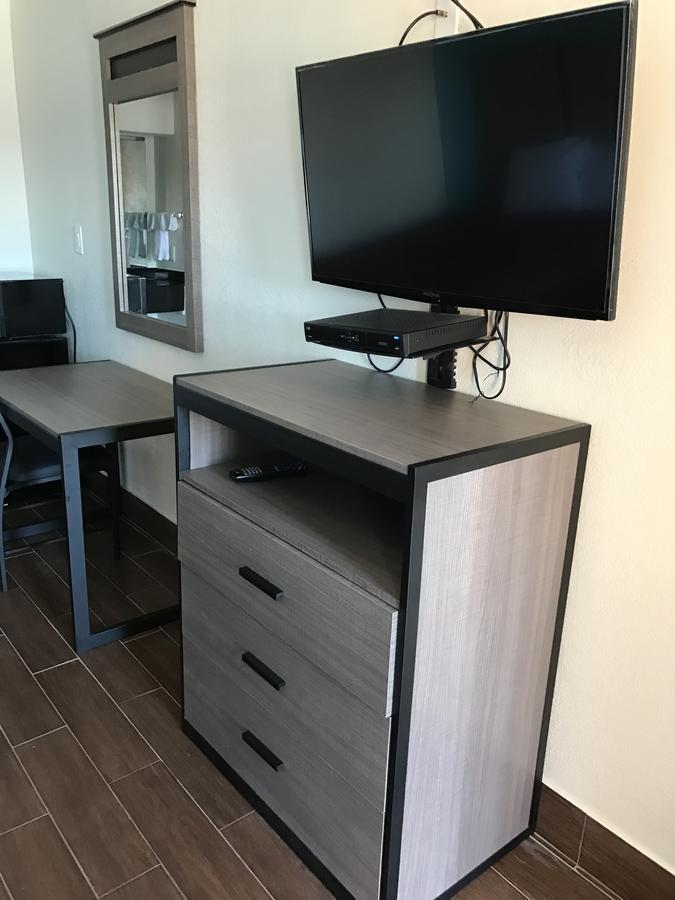 Moonlight Inn & Suites Jersey Village Экстерьер фото